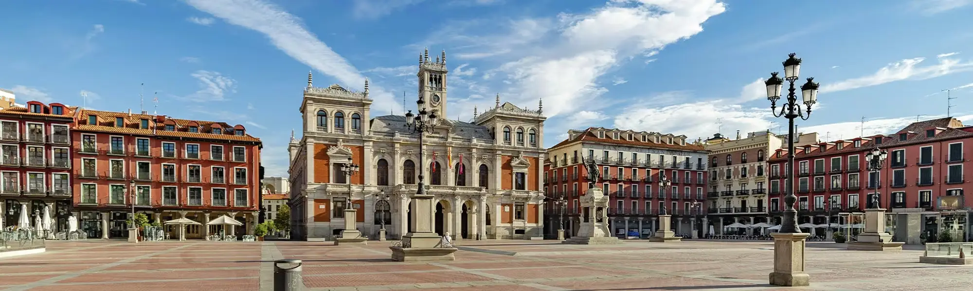 Foto de plaza en Valladolid.