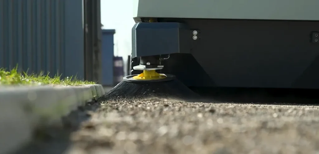 Detalle de barredora industrial bhior BS1600HD