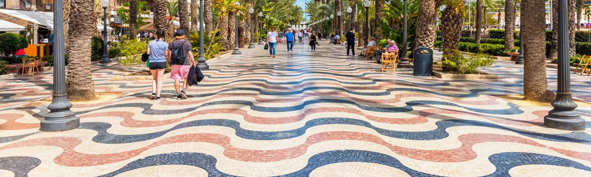 Imagen de la esplanada de alicante.